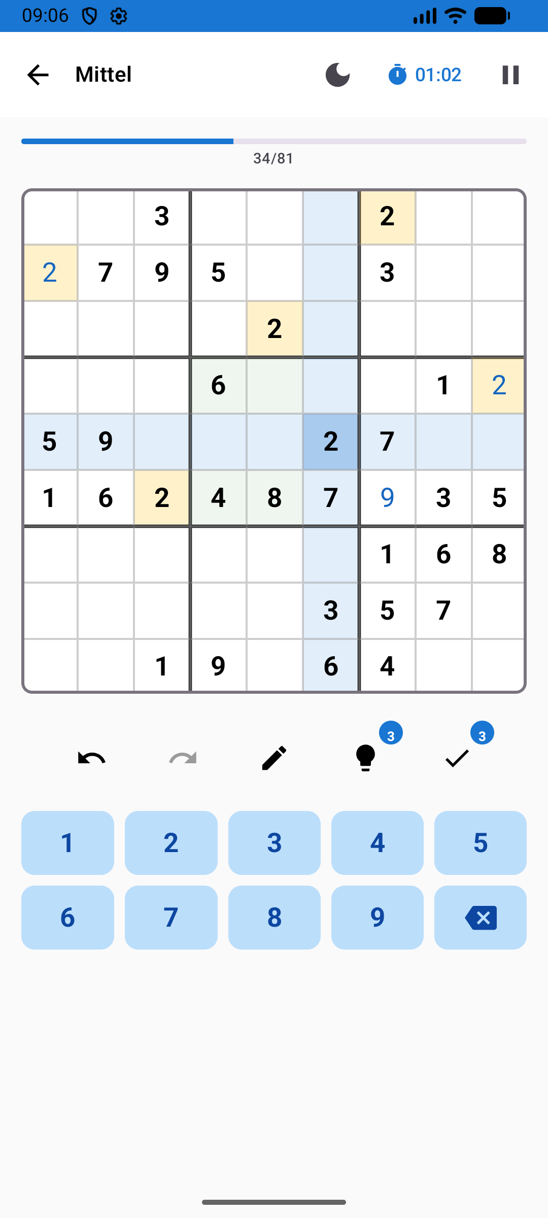 Spielfeld im hellen Modus